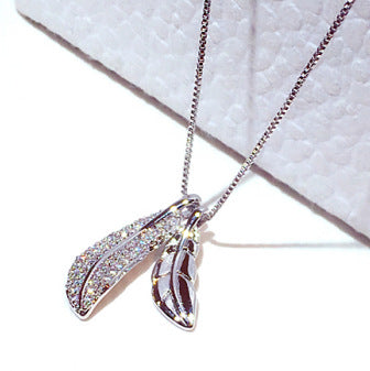 Chic Leaf Design Clavicle Necklace